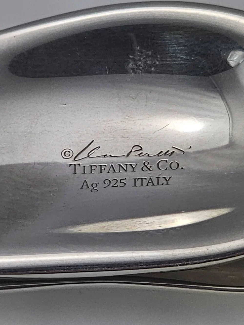 Tiffany & Co. Elsa Peretti Sterling Silver Giant Bean Money Clip #25279